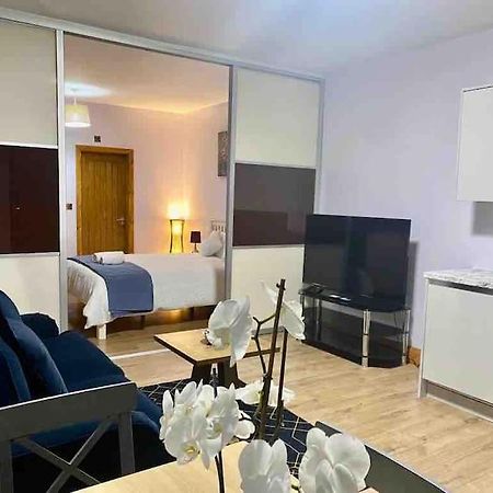 Lovely 1 Bed Studio Apartment With Free Parking Oxford Ngoại thất bức ảnh
