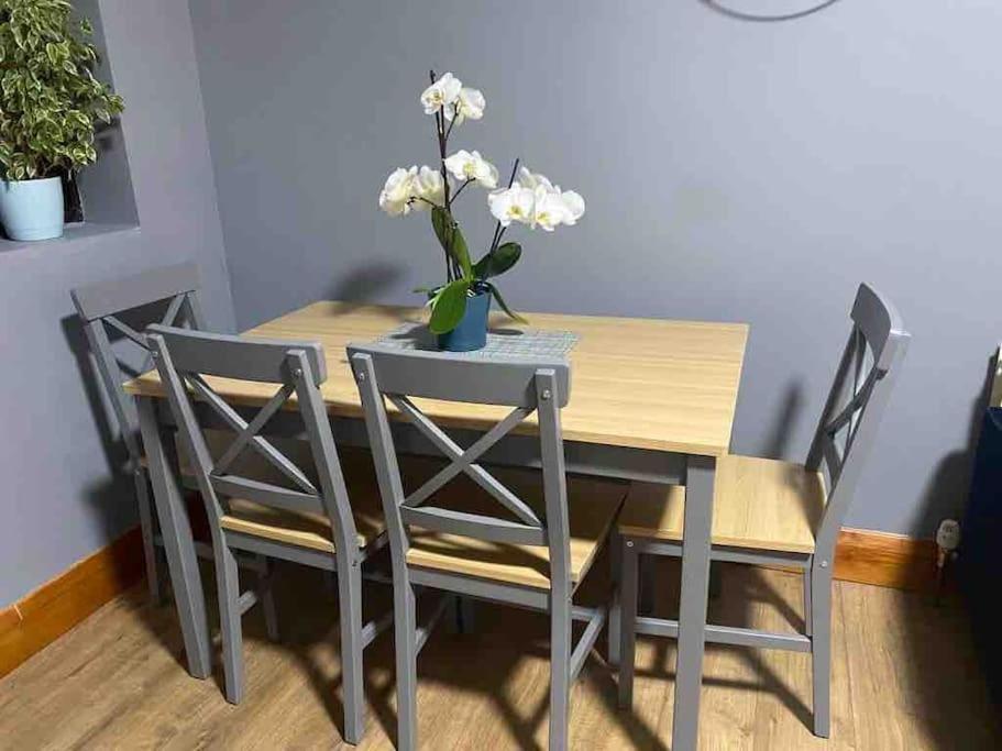 Lovely 1 Bed Studio Apartment With Free Parking Oxford Ngoại thất bức ảnh